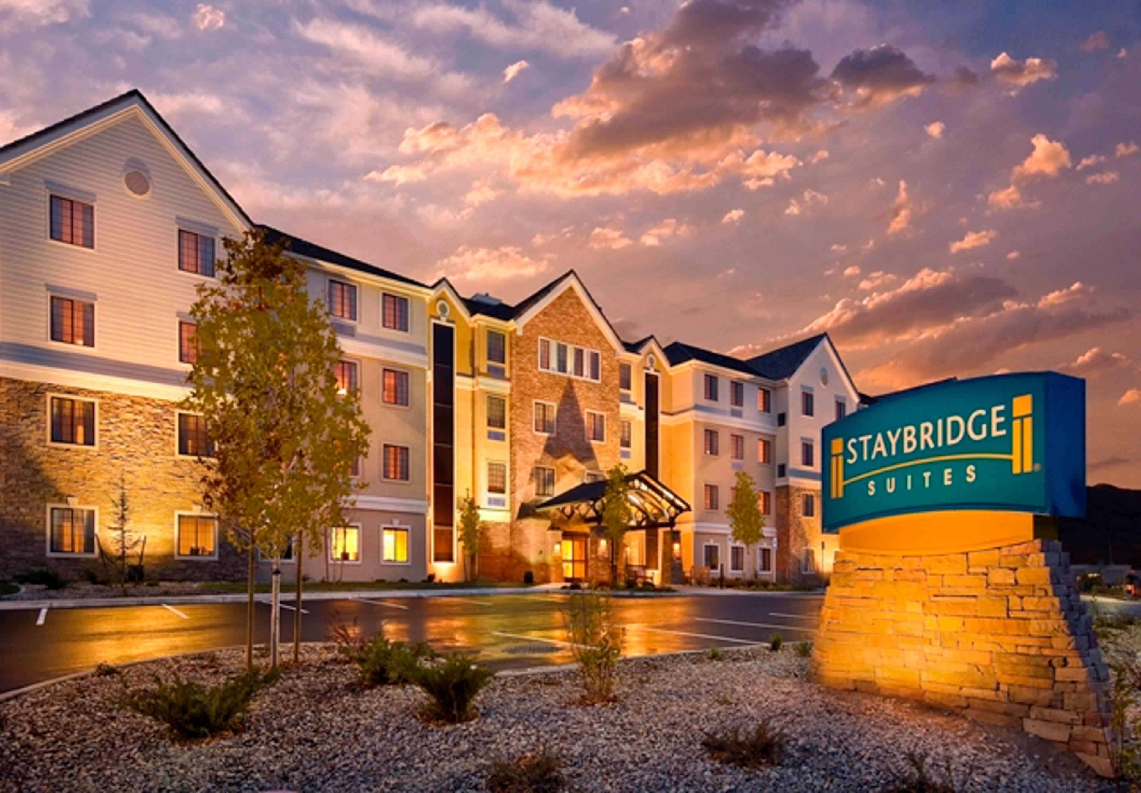 Staybridge Suites Rochester By Ihg Ngoại thất bức ảnh